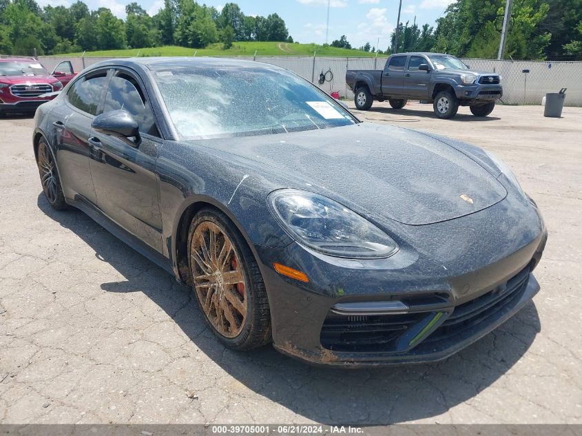 PORSCHE PANAMERA TURBO