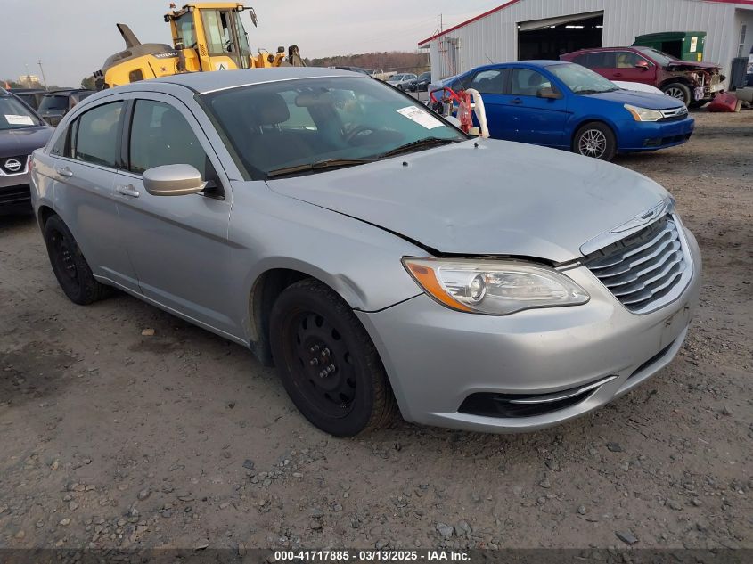CHRYSLER 200 LX