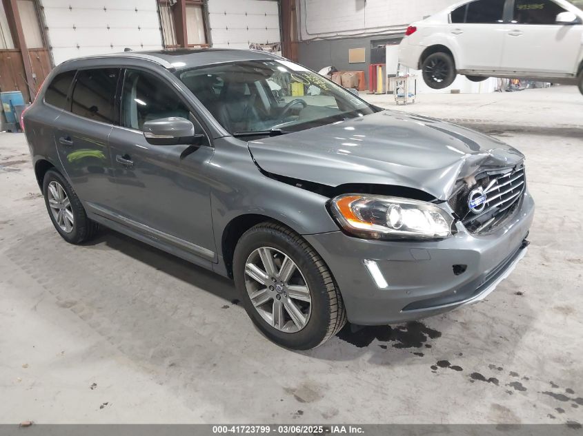 VOLVO XC60 T5 INSCRIPTION