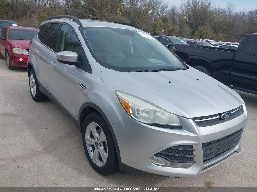 FORD ESCAPE SE