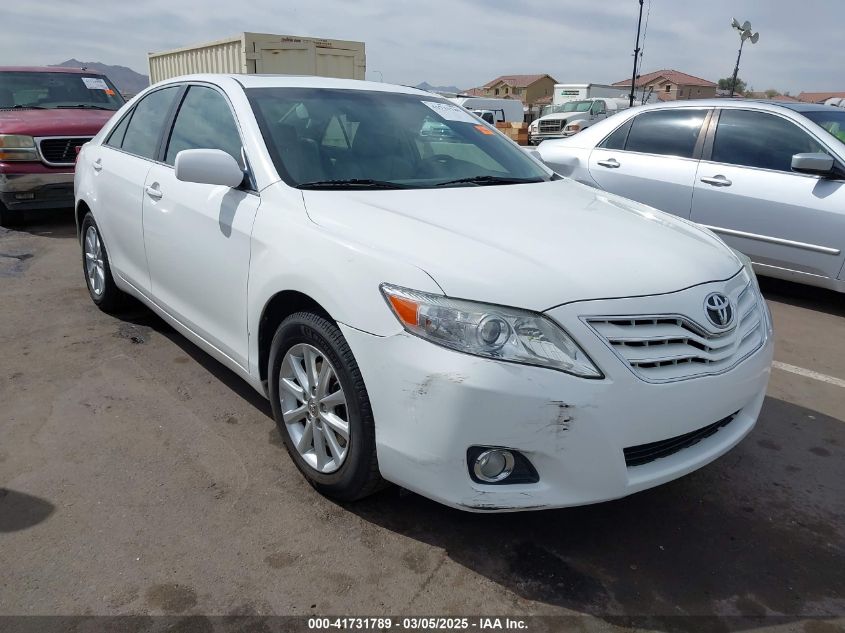 TOYOTA CAMRY XLE V6