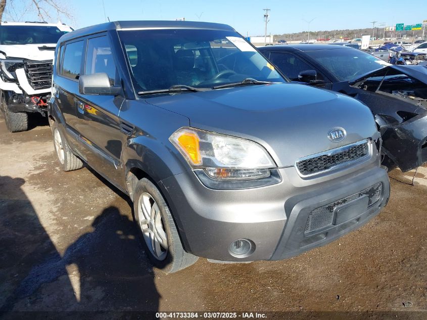 KIA SOUL +