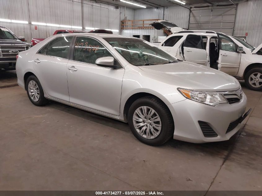 TOYOTA CAMRY LE