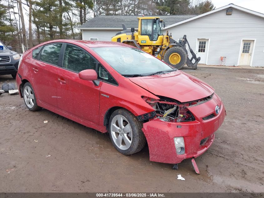 TOYOTA PRIUS V