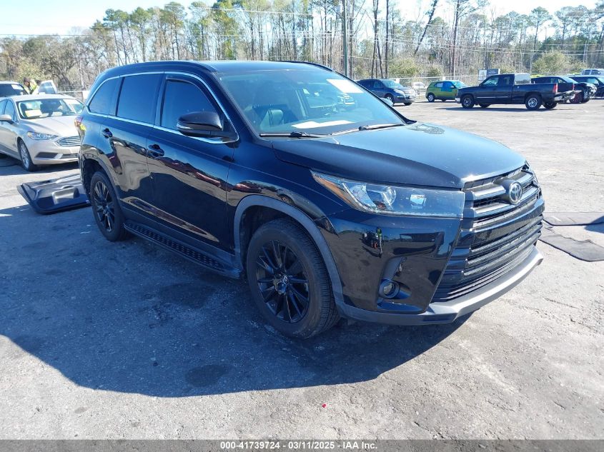 TOYOTA HIGHLANDER SE