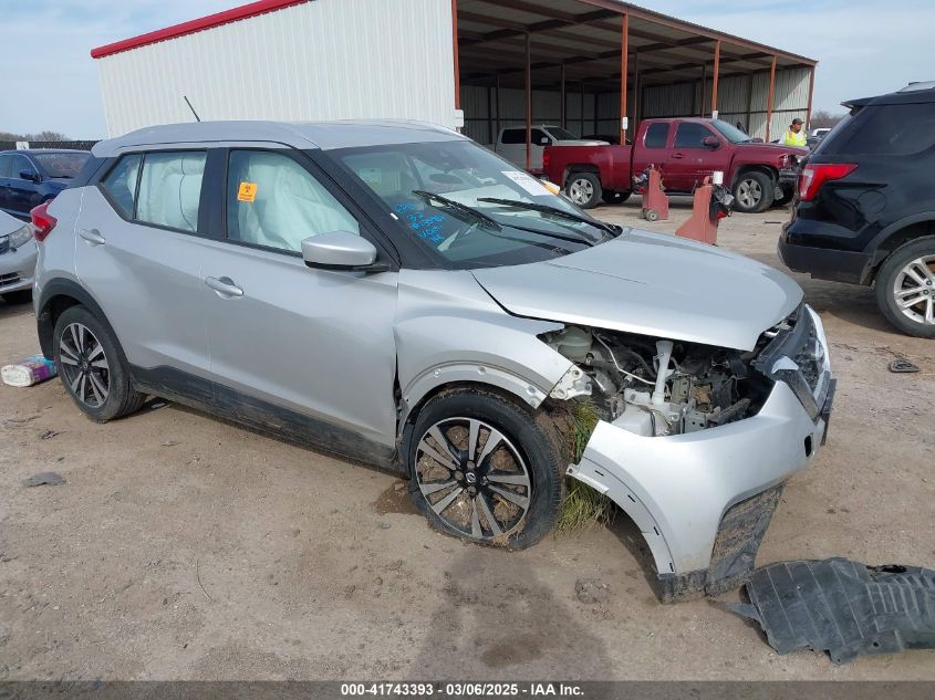 NISSAN KICKS SV XTRONIC CVT