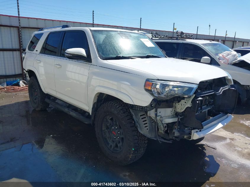 TOYOTA 4RUNNER SR5 PREMIUM
