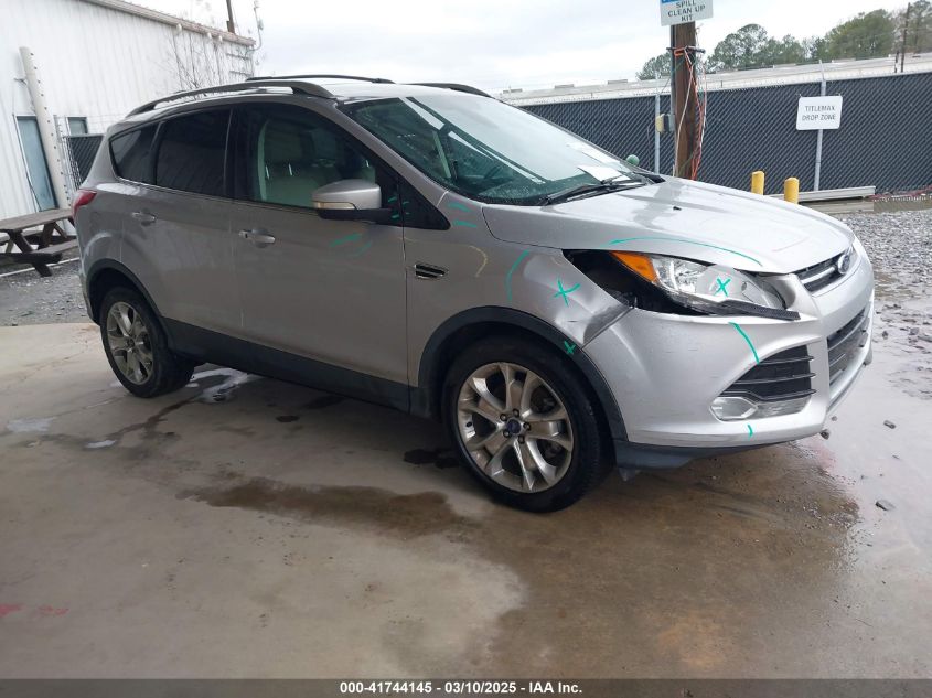 FORD ESCAPE TITANIUM