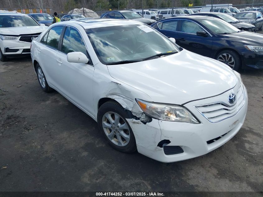TOYOTA CAMRY LE