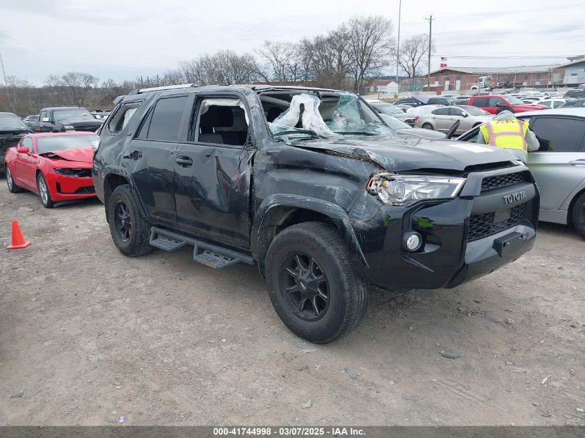 TOYOTA 4RUNNER SR5
