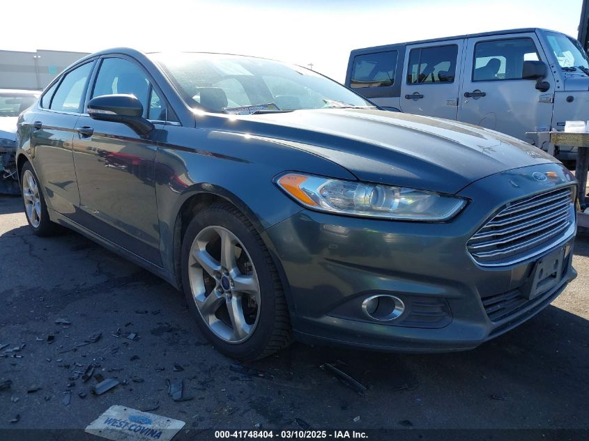FORD FUSION SE