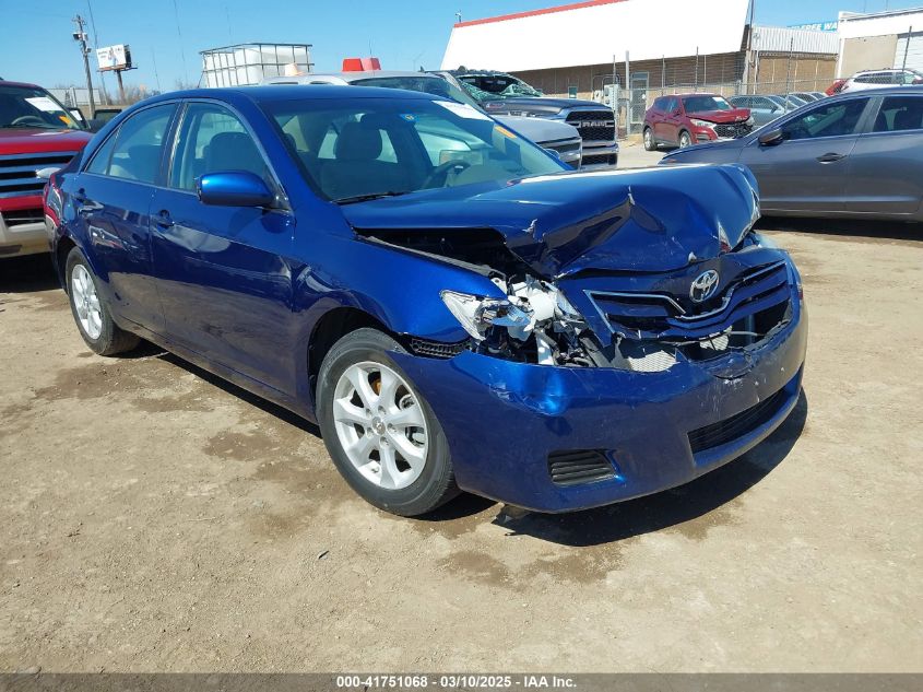 TOYOTA CAMRY LE