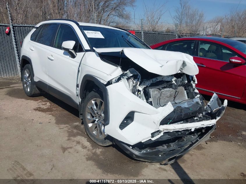 TOYOTA RAV4 XLE PREMIUM