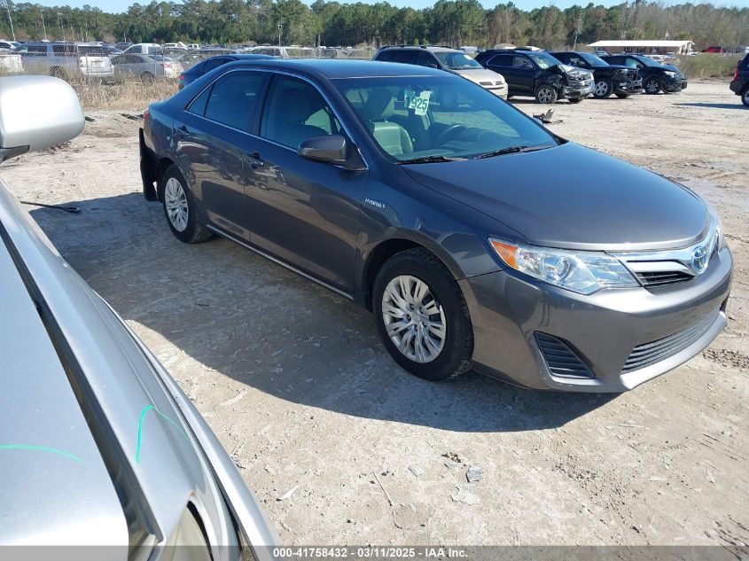 TOYOTA CAMRY HYBRID LE