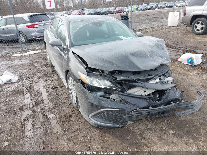 TOYOTA CAMRY HYBRID LE