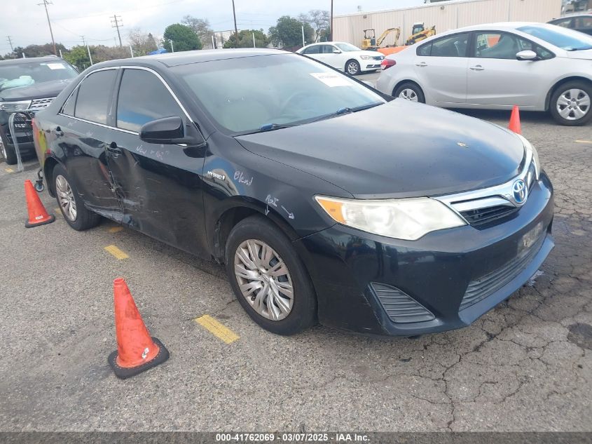 TOYOTA CAMRY HYBRID LE