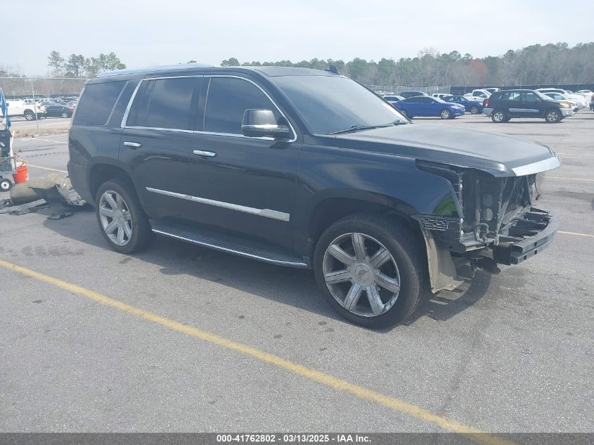 CADILLAC ESCALADE LUXURY