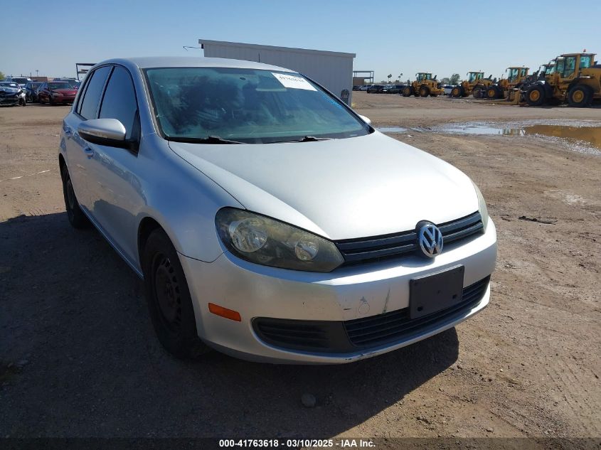 VOLKSWAGEN GOLF 2.5L 4-DOOR