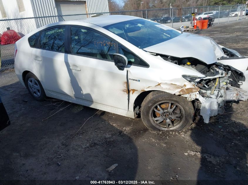 TOYOTA PRIUS IV