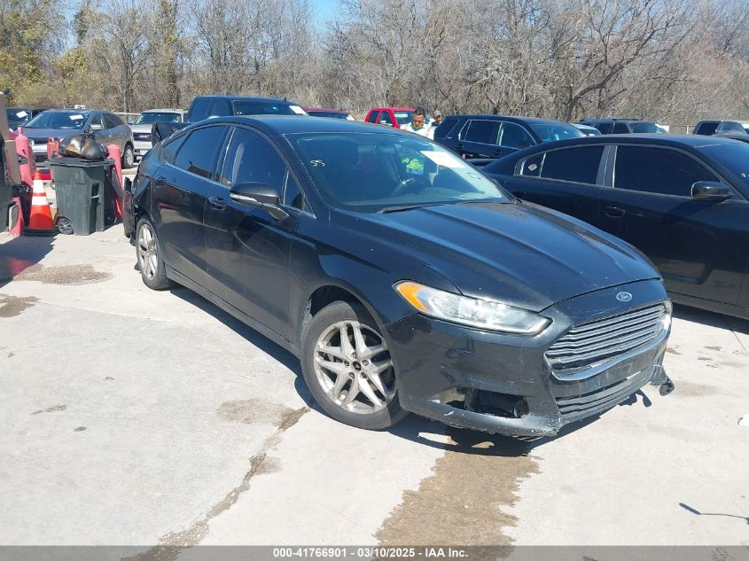 FORD FUSION SE