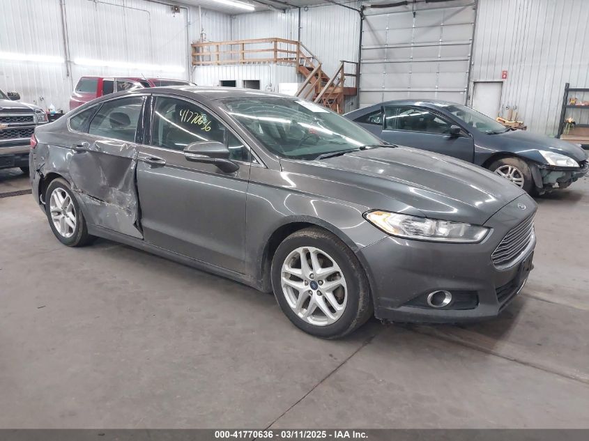 FORD FUSION SE