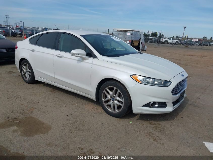 FORD FUSION SE
