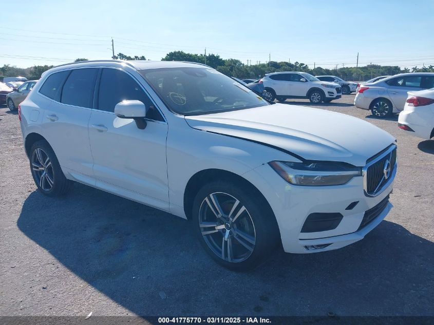 VOLVO XC60 T5 MOMENTUM