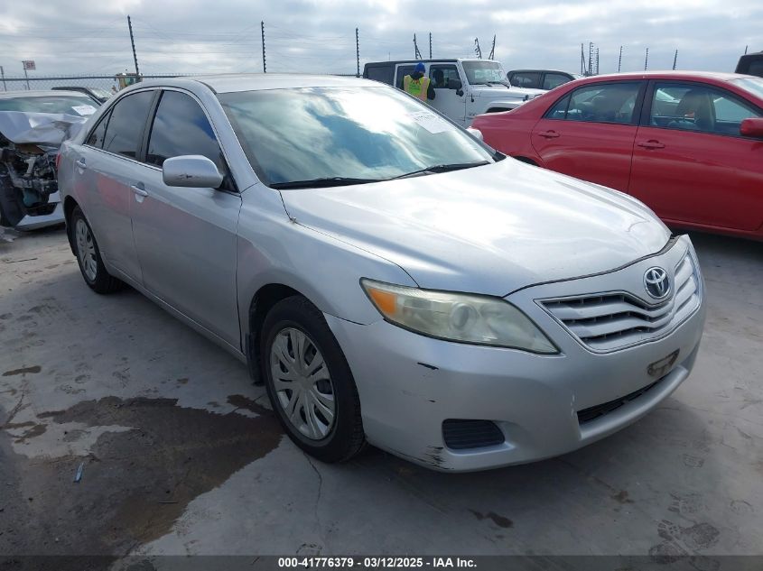 TOYOTA CAMRY LE V6