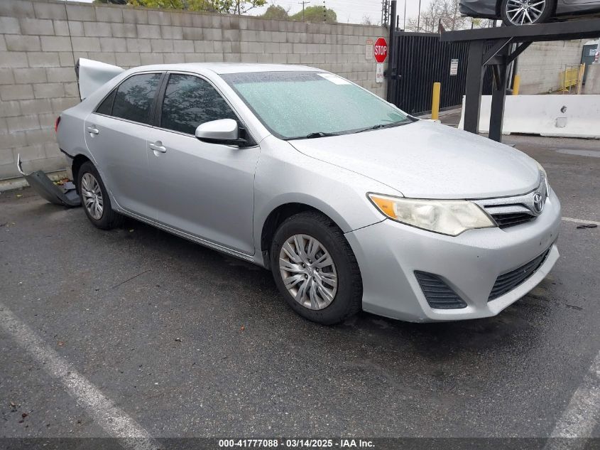 TOYOTA CAMRY LE