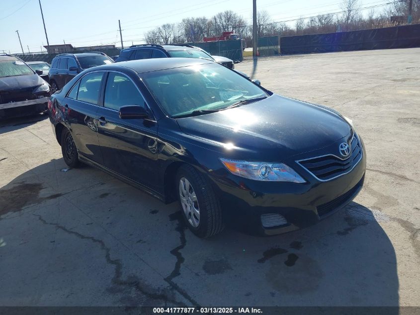 TOYOTA CAMRY LE