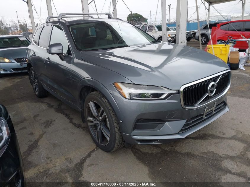 VOLVO XC60 T5 MOMENTUM