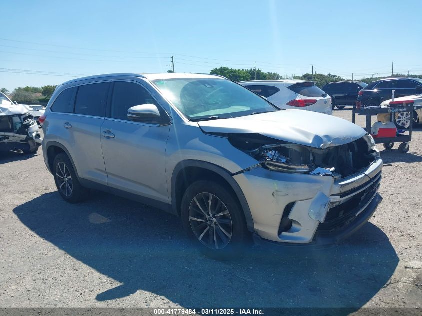 TOYOTA HIGHLANDER XLE