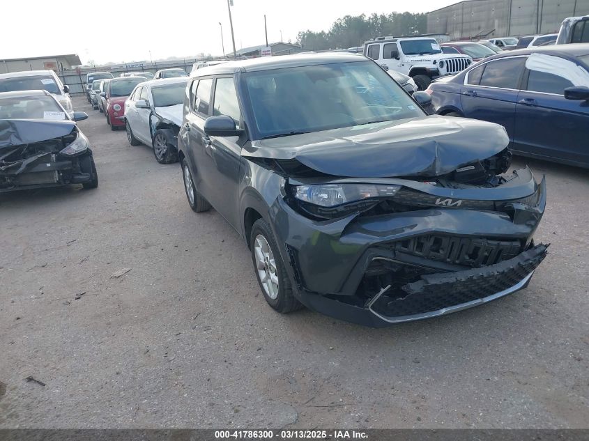 KIA SOUL LX