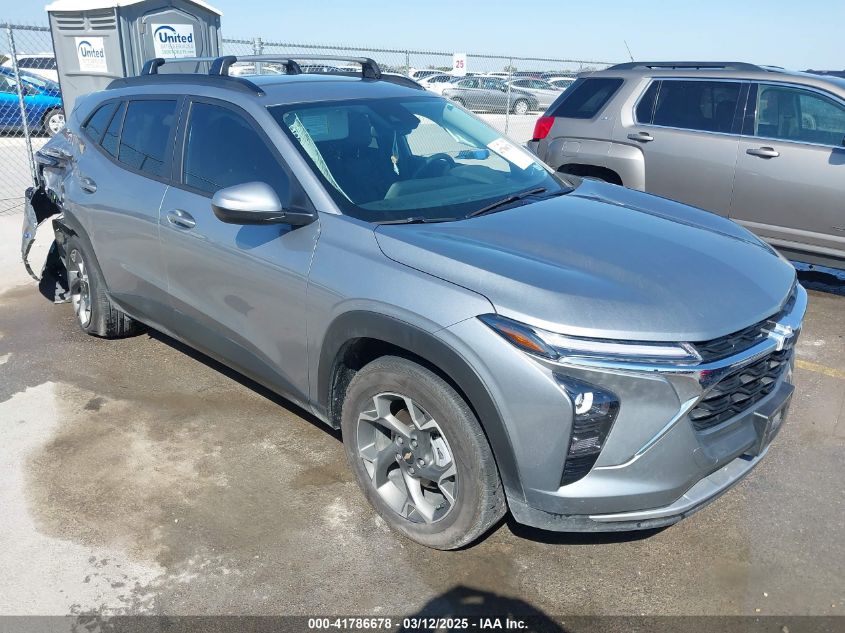 CHEVROLET TRAX FWD LT