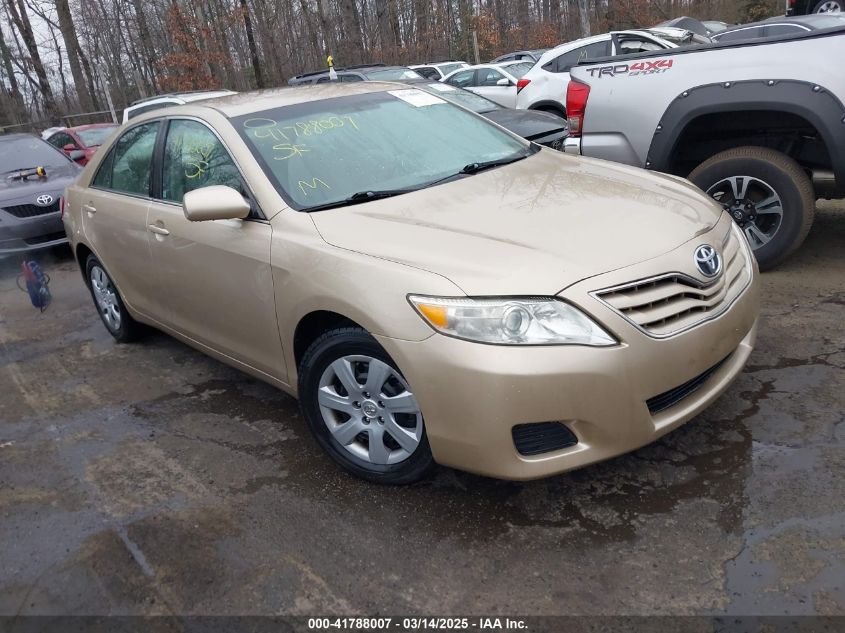 TOYOTA CAMRY LE
