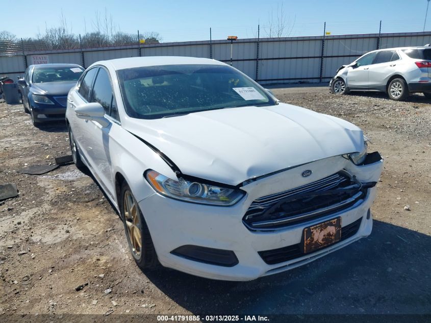FORD FUSION SE