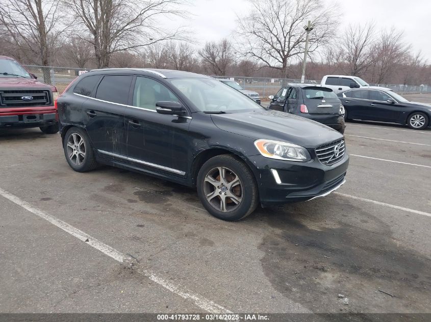 VOLVO XC60 T6 R-DESIGN