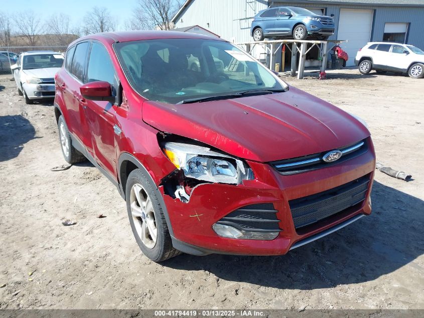 FORD ESCAPE SE