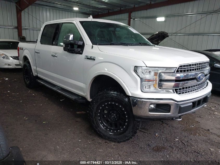 FORD F-150 LARIAT