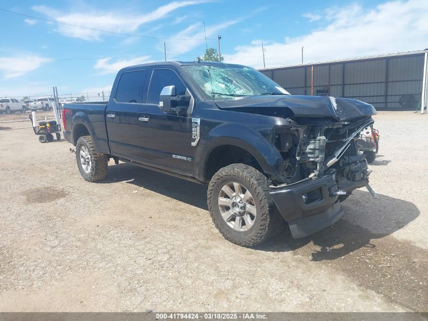 FORD F-250 PLATINUM