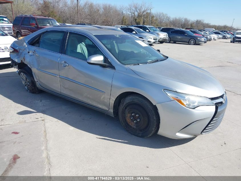 TOYOTA CAMRY XLE