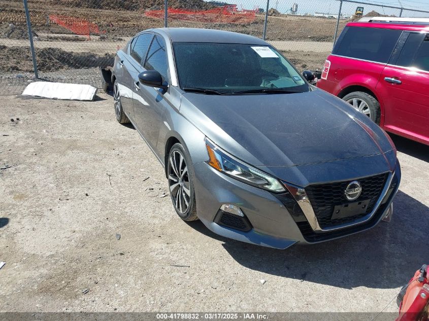 NISSAN ALTIMA SR FWD