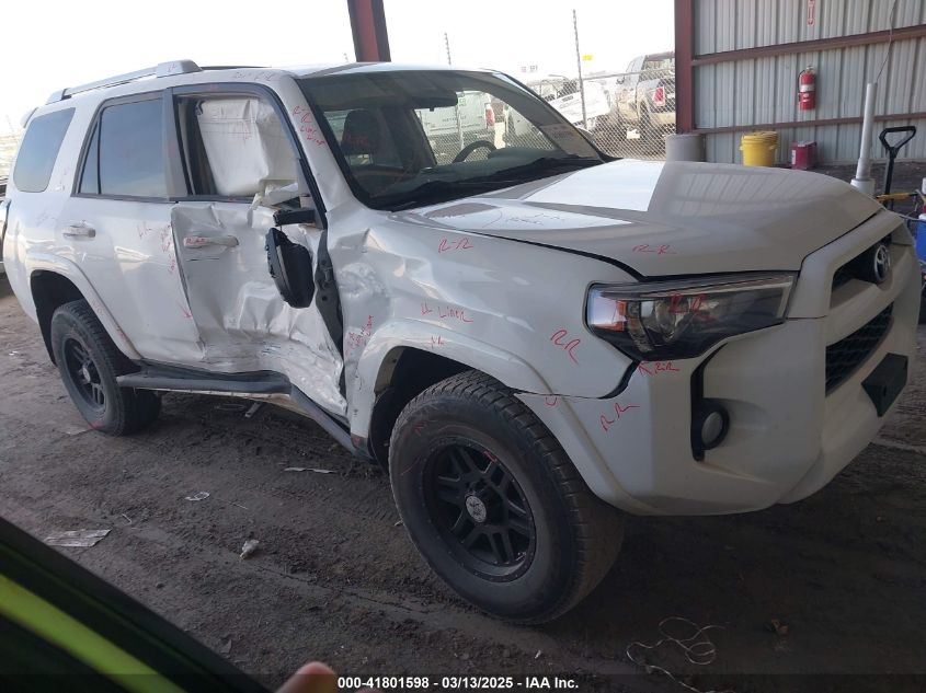 TOYOTA 4RUNNER SR5