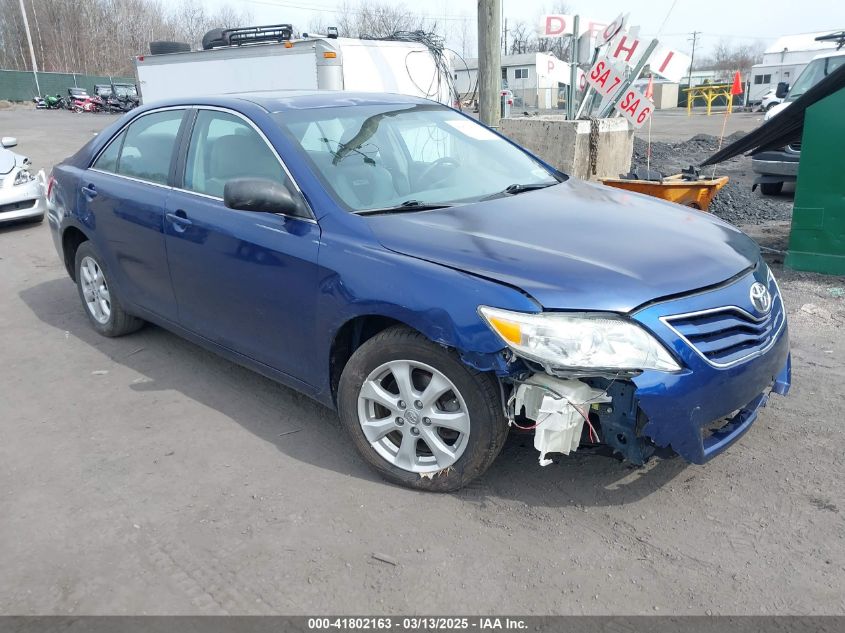 TOYOTA CAMRY LE