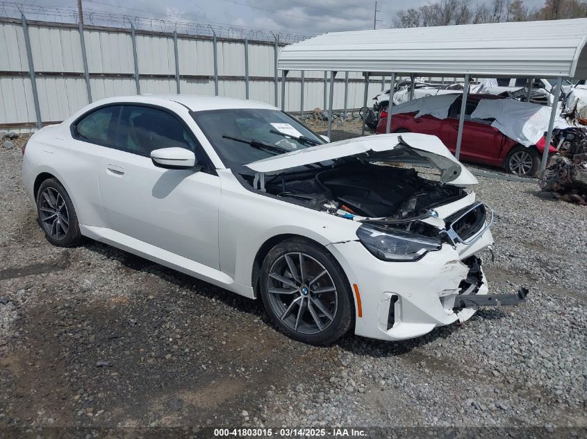 BMW 2 SERIES I