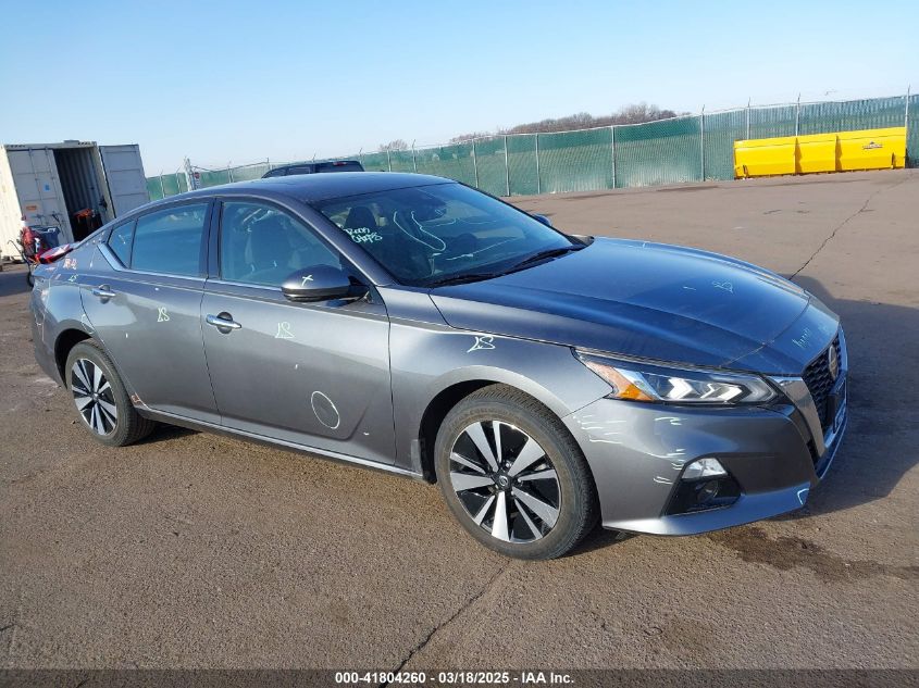 NISSAN ALTIMA SV INTELLIGENT AWD