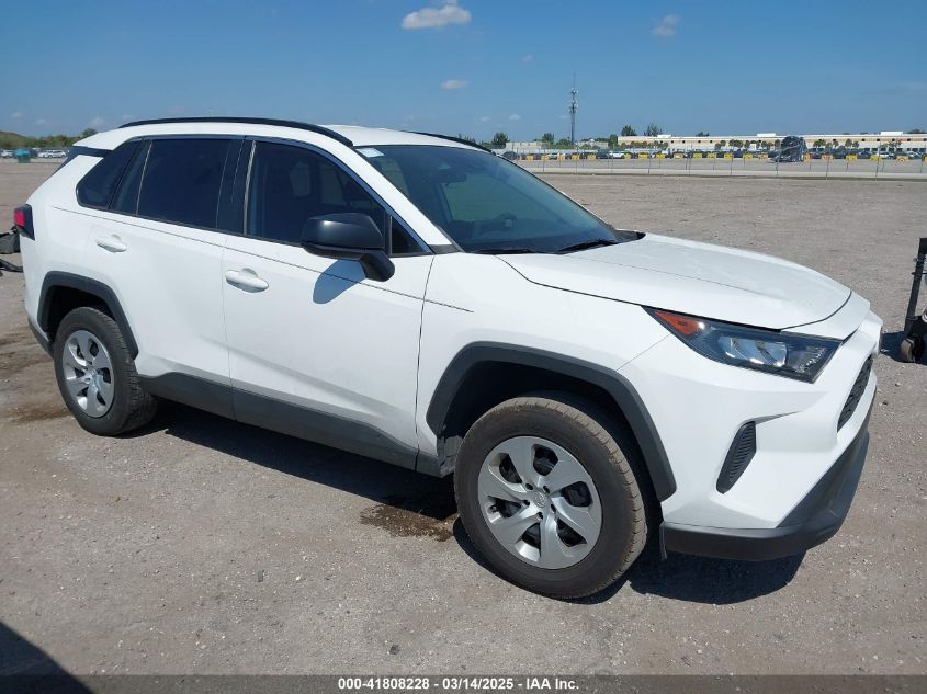TOYOTA RAV4 LE