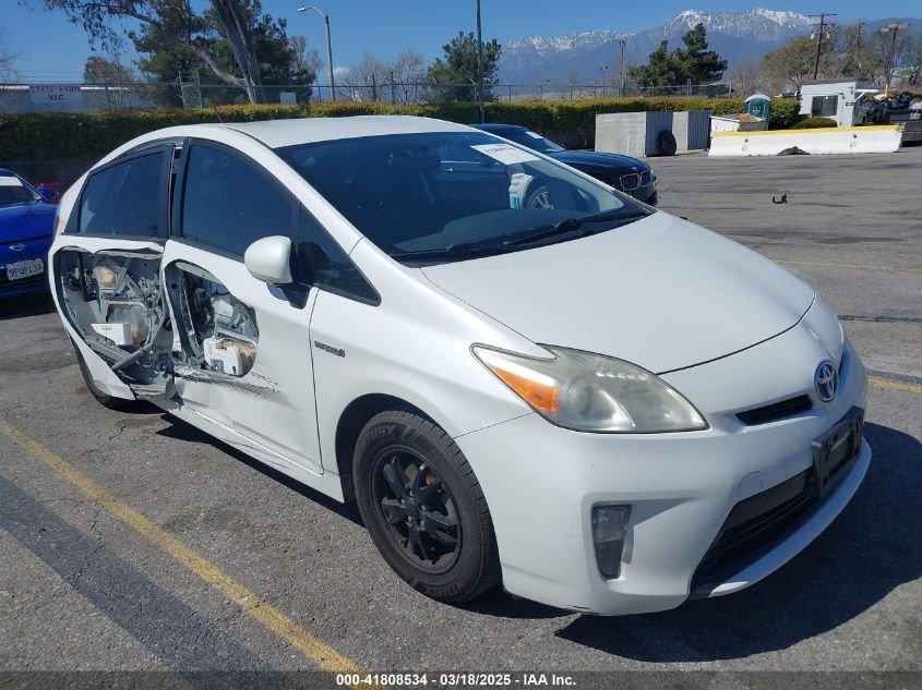 TOYOTA PRIUS THREE