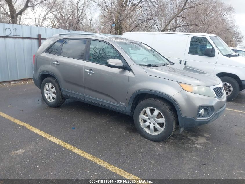 KIA SORENTO LX