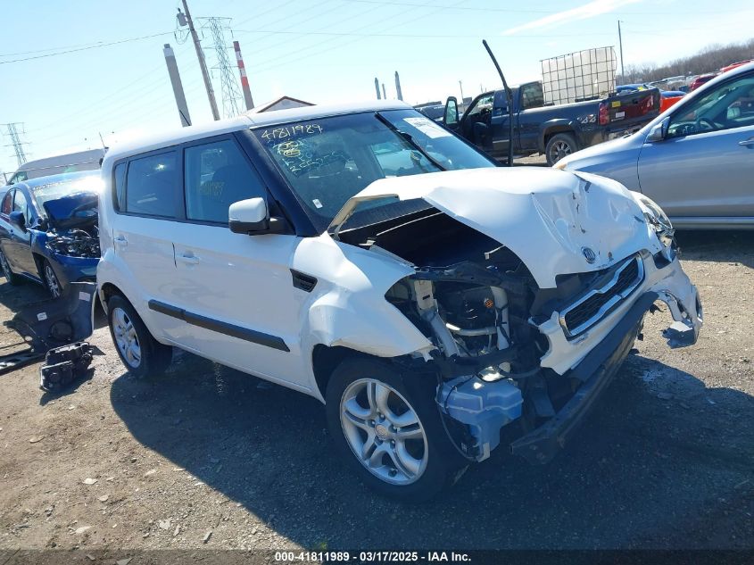 KIA SOUL +